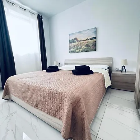 Luxury - Wish Malta 2 *